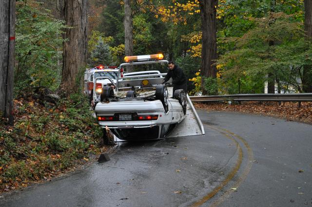 MVA ROLLOVER GREEN LANE NOV. 2011